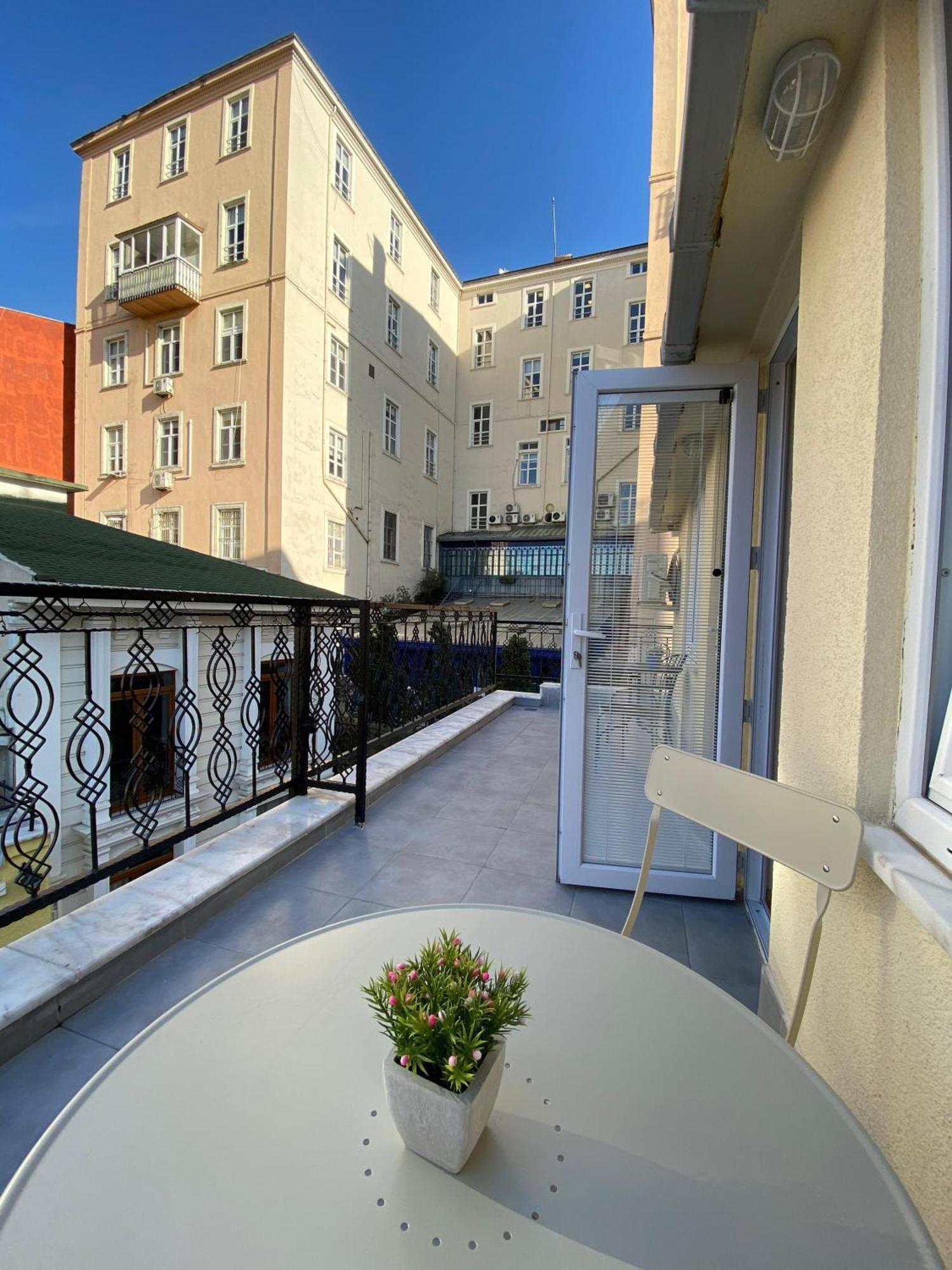 Sapphire Suites Taksim 伊斯坦布尔 外观 照片